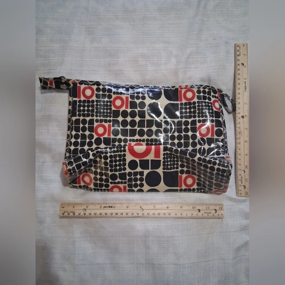 Geometric Kate Spade Black and Red Clutch